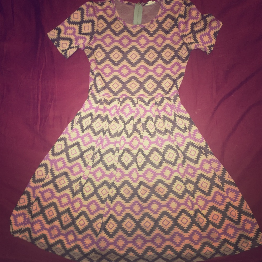 LuLaRoe Amelia Cute Print!